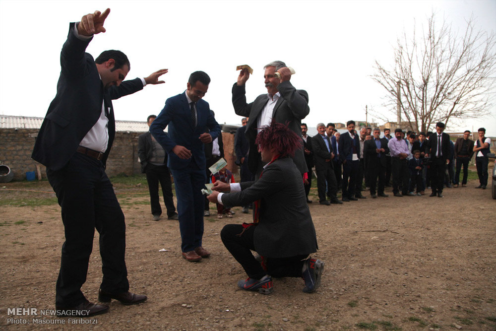 عکس های رقص ترکی در عروسی آذری ها
